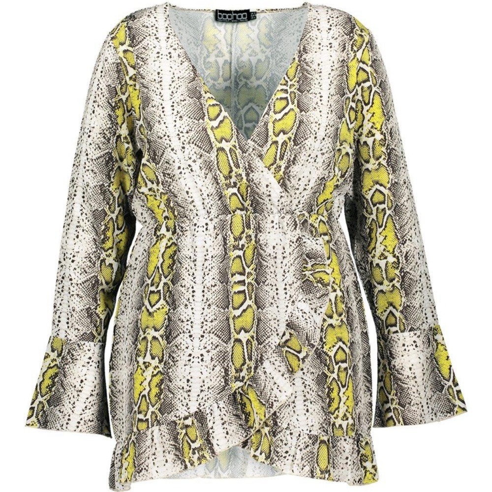 Plus Snake Ruffle Wrap Dress 16